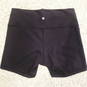 Lululemon biker shorts